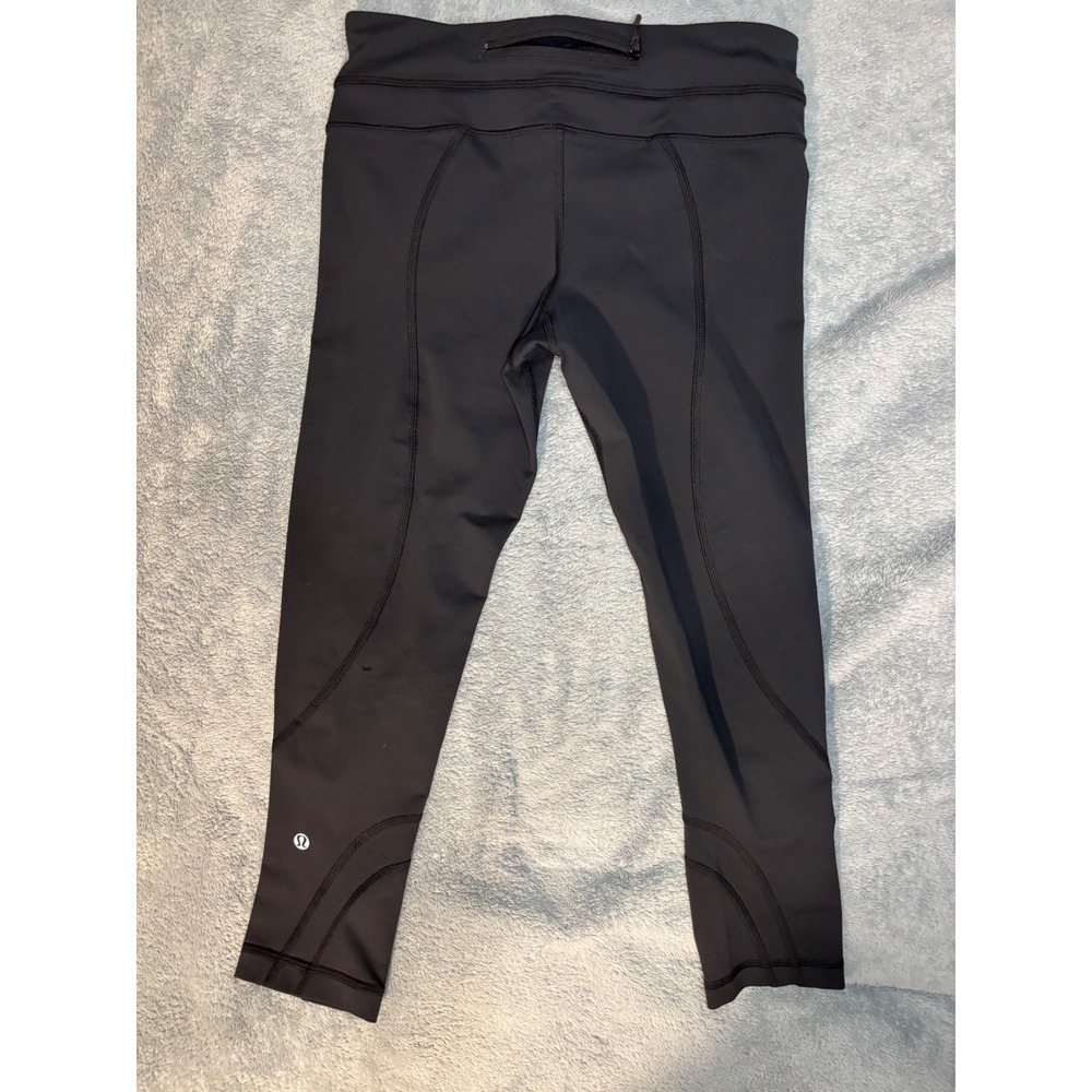 Lululemon Run Inspire Crop II Black Leggings Zipper Pocket Size 6